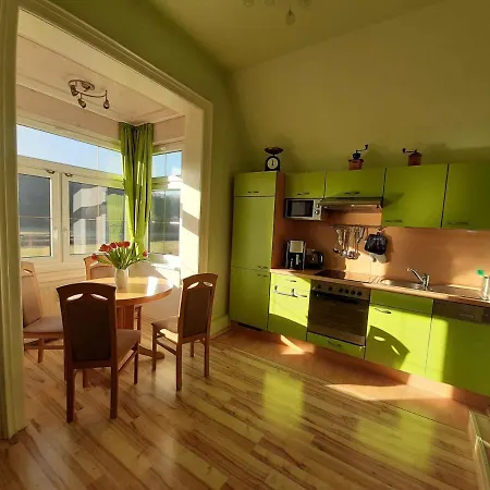 Apartment Elbsommer Am Weinberg *